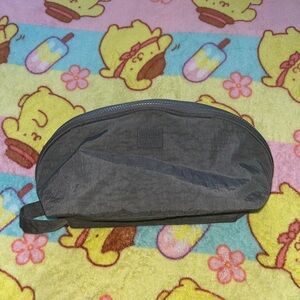 Women’s travel bra & underwear organizer